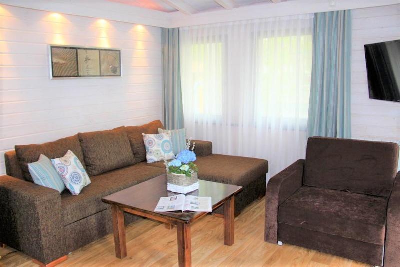 Osrodek Wczasowy Lesny Resort Mielno Мельно Экстерьер фото